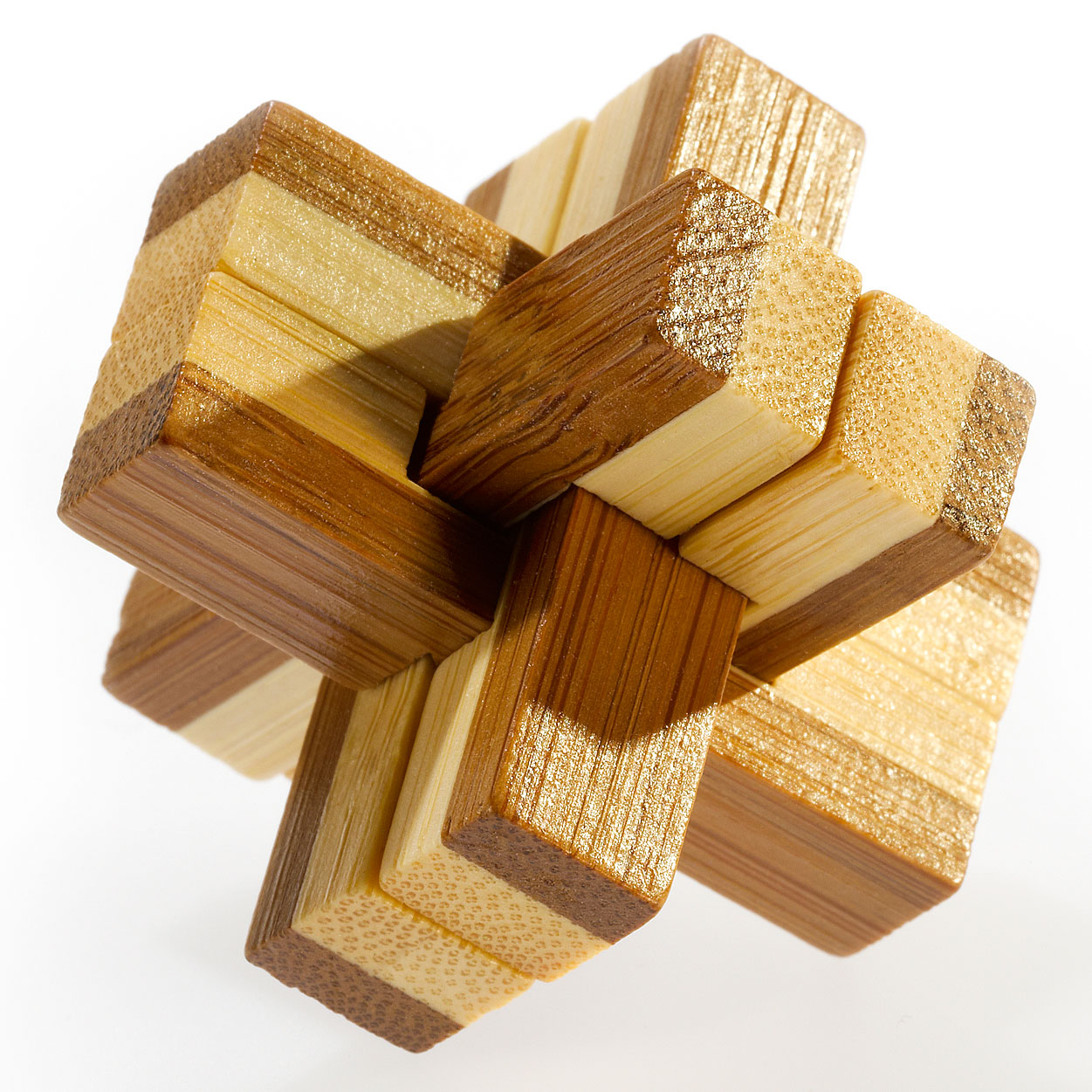 Kleines Bambus Puzzle "Knotty"