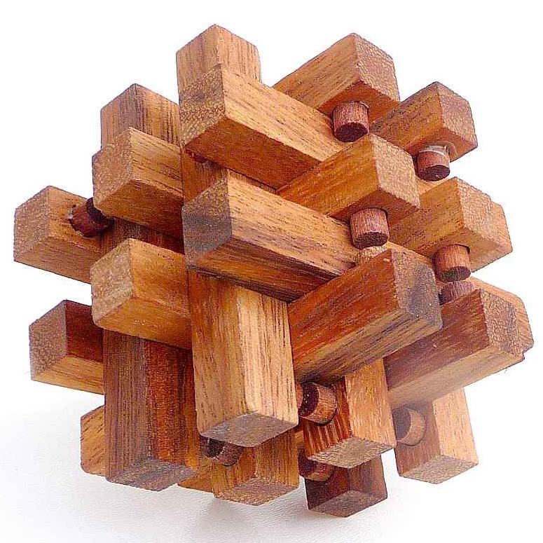 Leonardo's Mind Puzzles: Interlocking