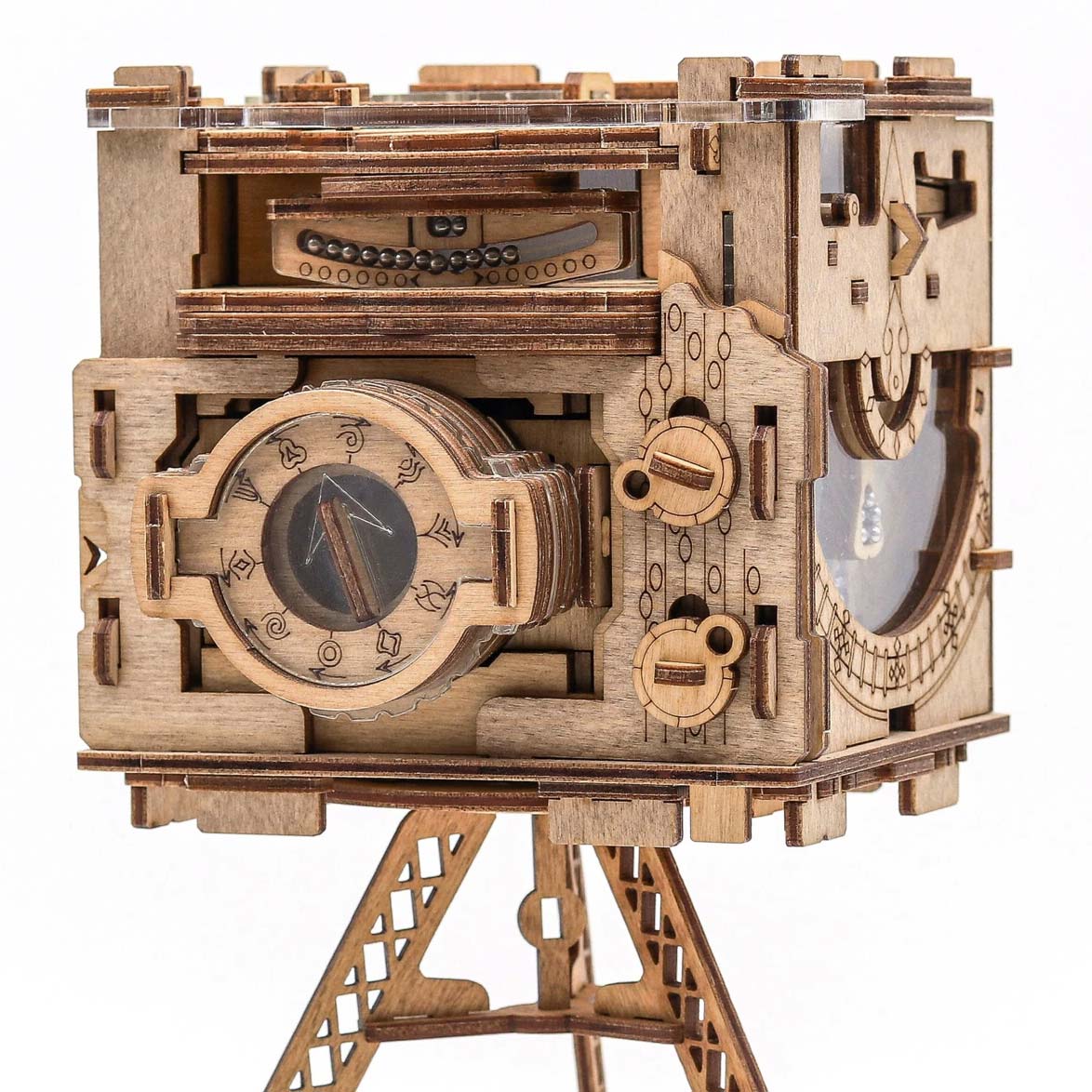 Cluebox - Sherlock's Camera